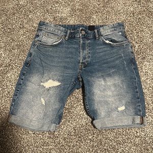 H&M men’s jean shorts